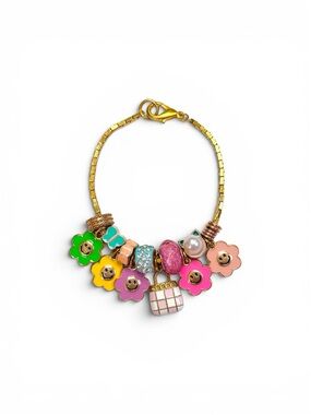 Custom Pastel Flower charm bracelet 💗